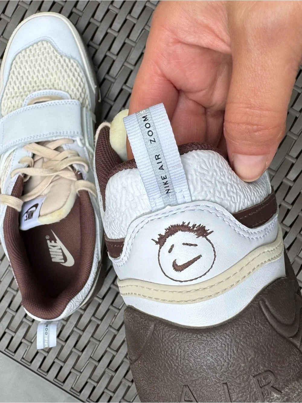 2025 Travis Scott x Nike Zoom Field Jaxx 'Light Chocolate'